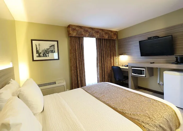 Days Inn By Wyndham Surrey